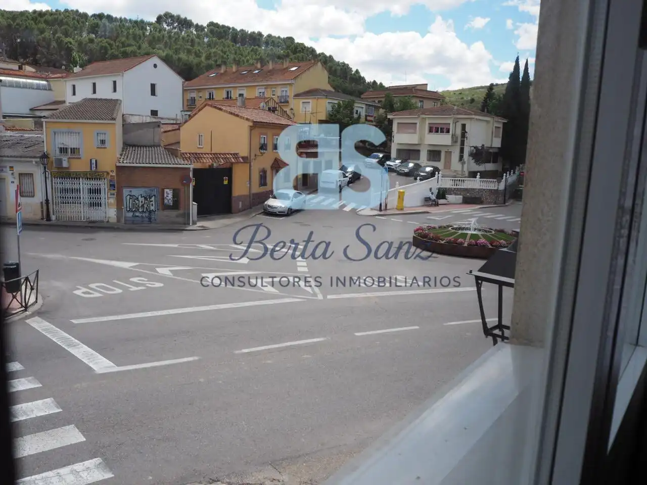Vista exterior de Dúplex en venda en Villalbilla amb Aire condicionat, Calefacció i Forn