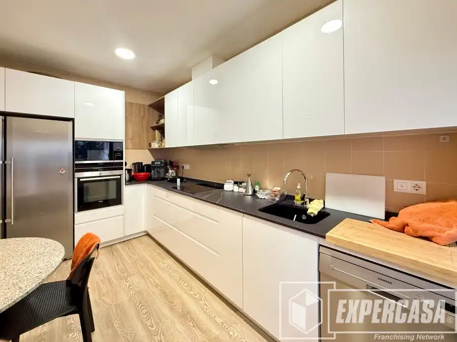 Kitchen of Houses for sale in Llíria  with Air Conditioner, Terrace and Storage room