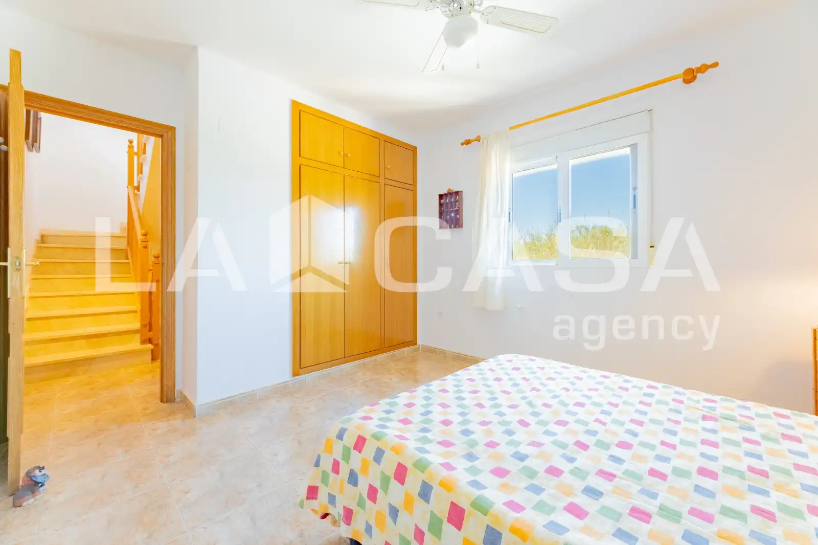 Dormitori de Casa adosada en venda en Sagunto / Sagunt amb Terrassa, Piscina i Balcó