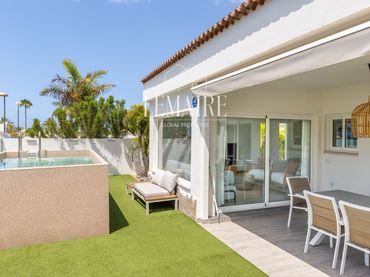 Villa con piscina in vendita a CALLE LA PERDIZ