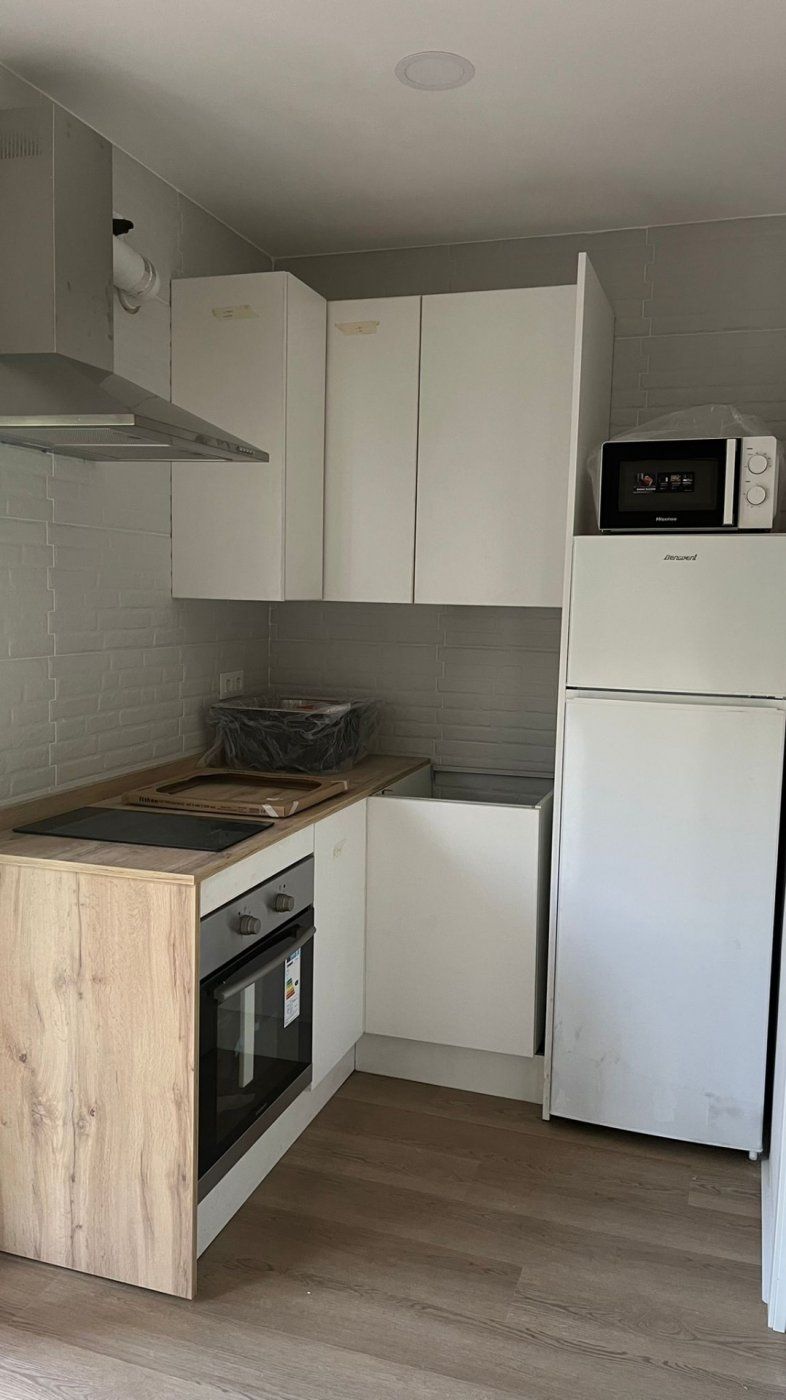 Study to rent in San Bernardo, San Bernardo - Carmelitas - Campus, Salamanca Capital