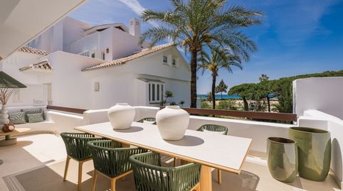 Foto 4 de Piso en venta en Las Lomas de Río Verde, Marbella