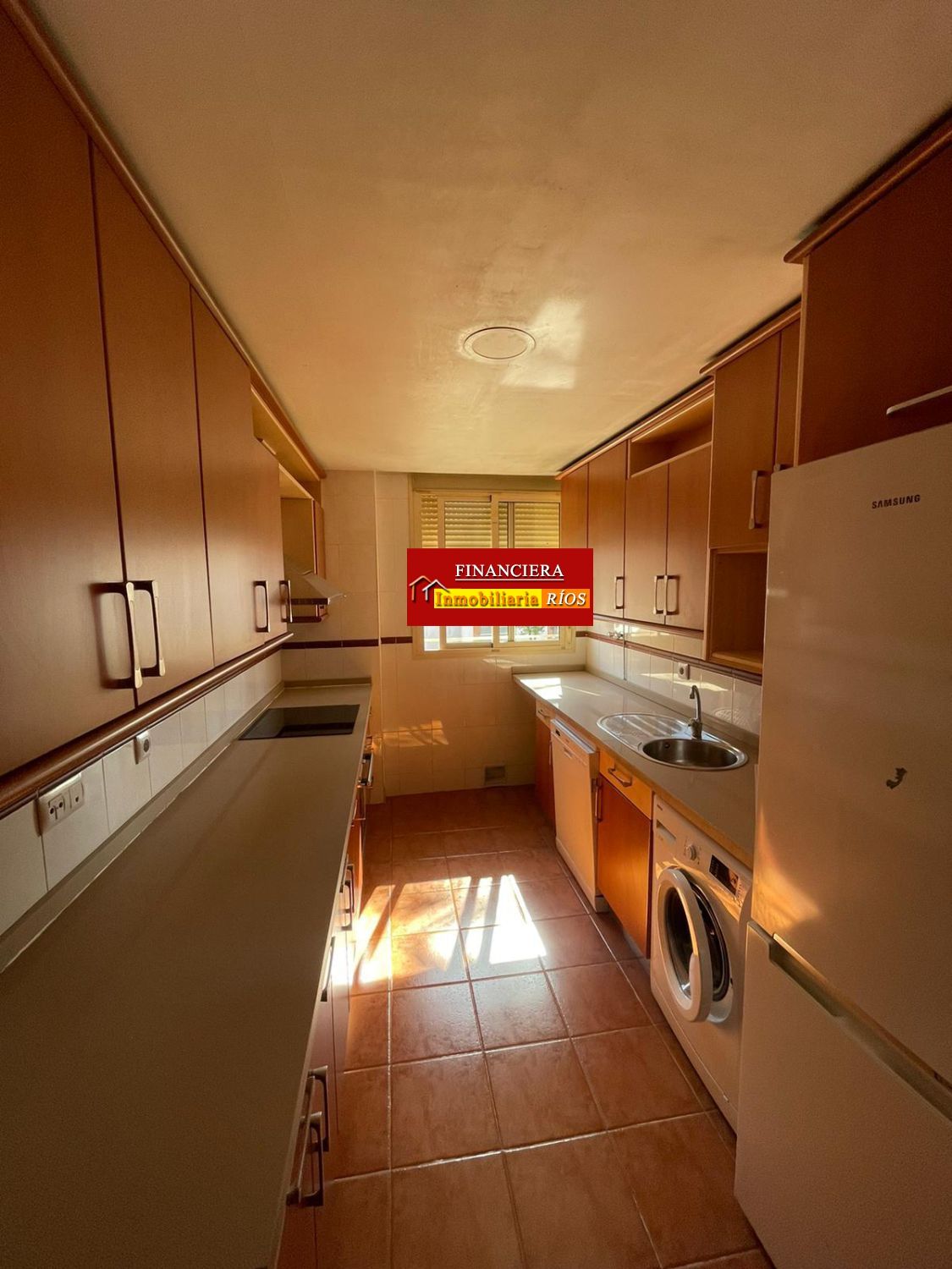 Kitchen of Flat for sale in Alcalá de Guadaira  with Air Conditioner