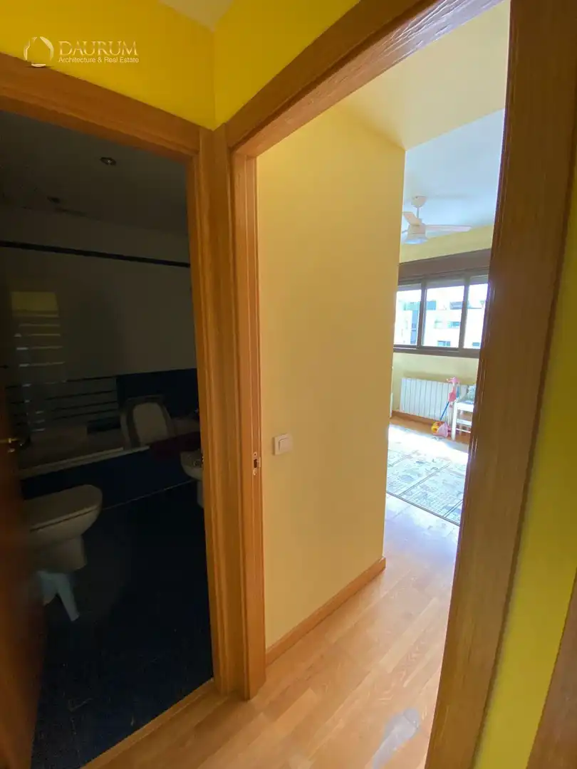 Ático en venta en Madrid con Calefacción, Terraza y Trastero