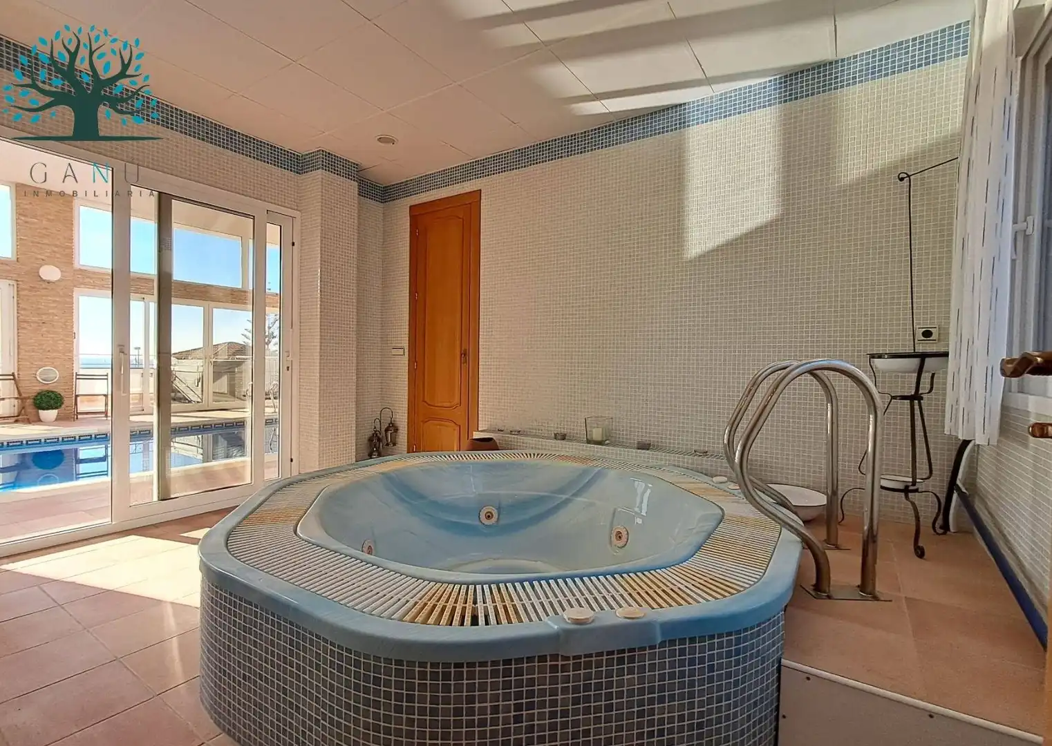 Baño de Casa o chalet en venta en Cartagena con Aire acondicionado, Calefacción y Jardín privado