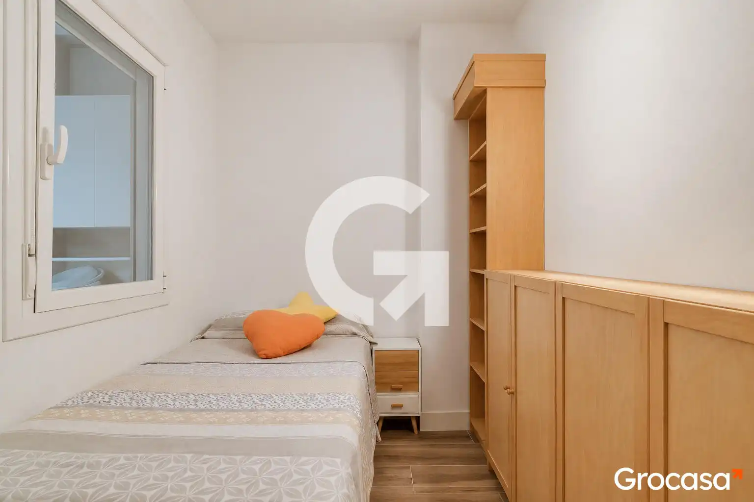 Dormitori de Pis en venda en Barcelona amb Aire condicionat, Forn i Piscina comunitària