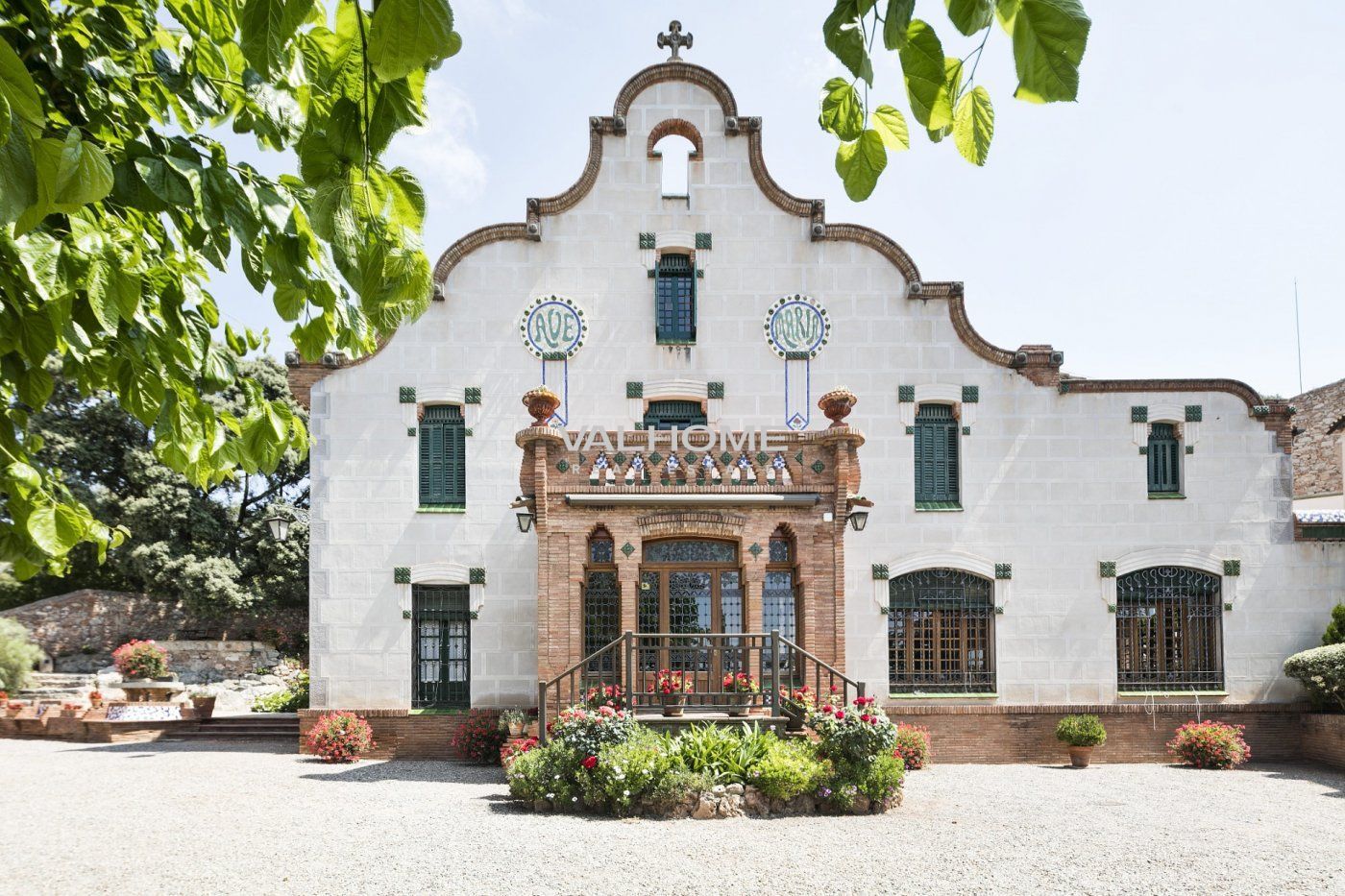 Vista exterior de Finca rústica en venda en Castellar del Vallès amb Calefacció, Jardí privat i Traster