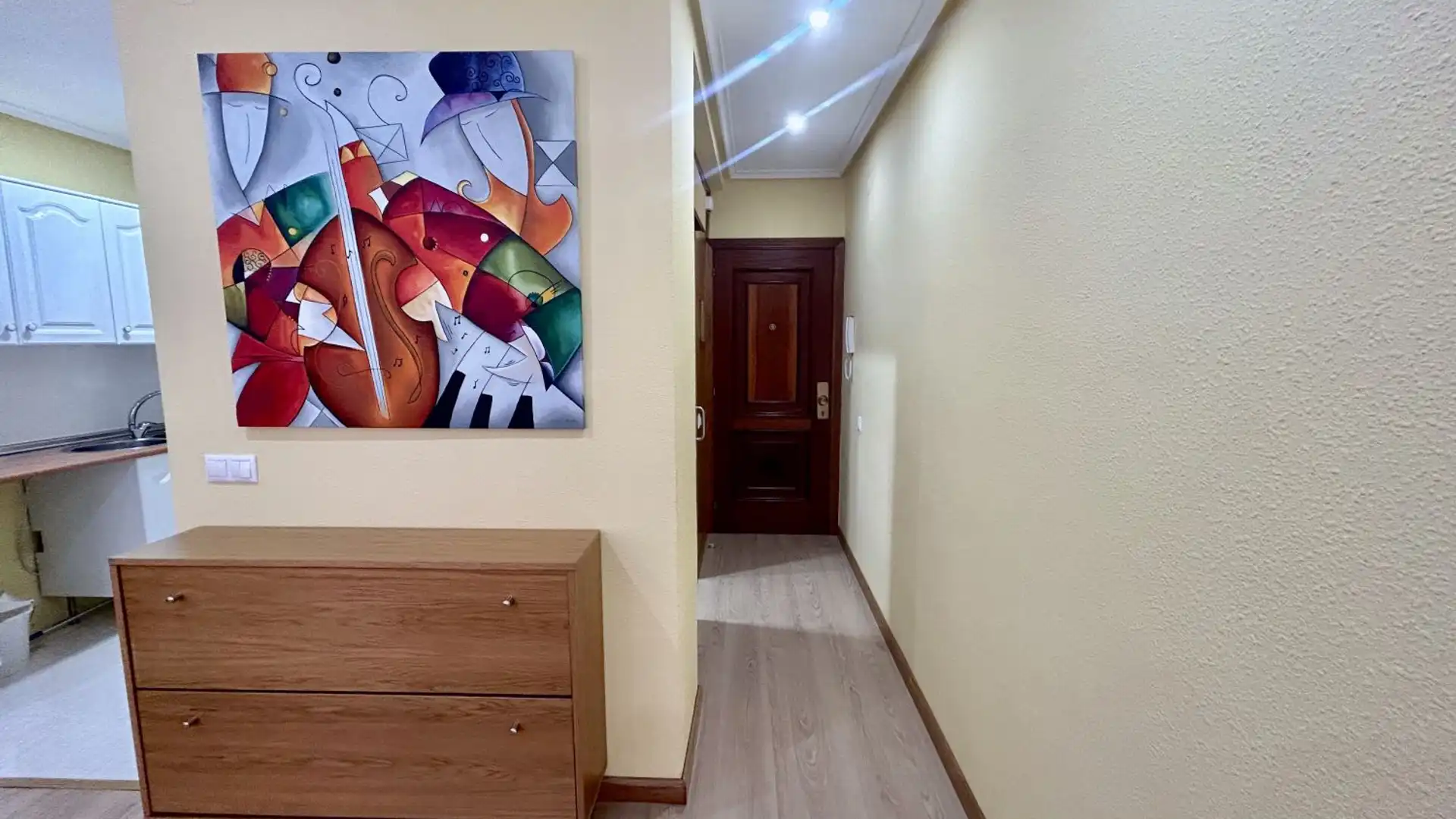 Piso en venta en Laredo con Parquet y Amueblado