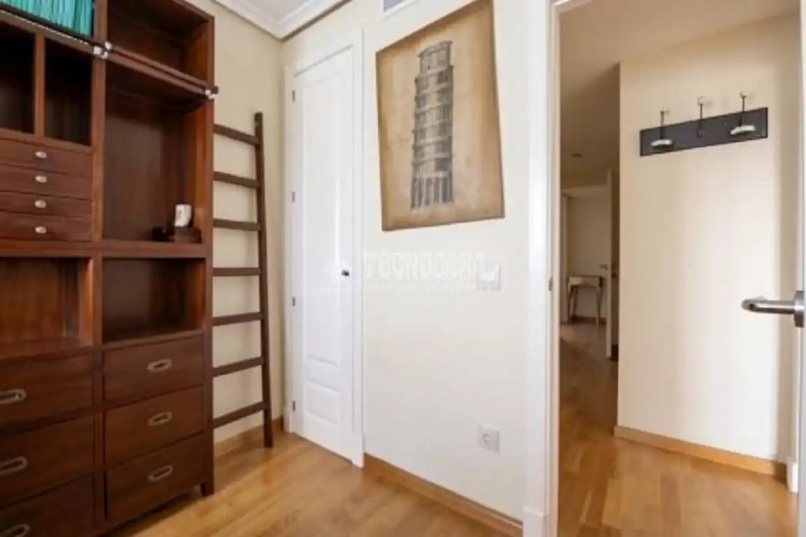 Flat for sale in Las Rozas de Madrid  with Air Conditioner, Heating and Storage room