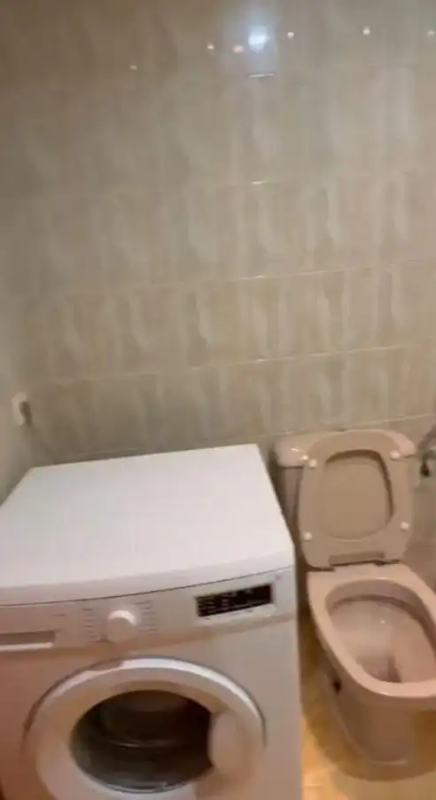 Badezimmer von Wohnung zum Verkauf in Torrevieja mit Klimaanlage, Terrasse und Möbliert