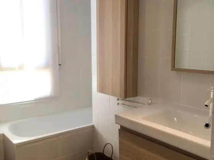 Badezimmer von Wohnung zum Verkauf in  Madrid Capital mit Klimaanlage und Terrasse