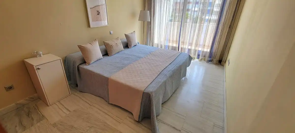 Apartamento con piscina en venta en Los Flamingos, imagen 48