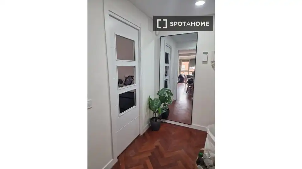 Bedroom of Apartments for share in Madrid  with Air Conditioner, Heating and Terrace