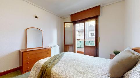 Foto 2 de Pis en venda a Calle San Nicolas, Azeta - Abatxolo, Portugalete