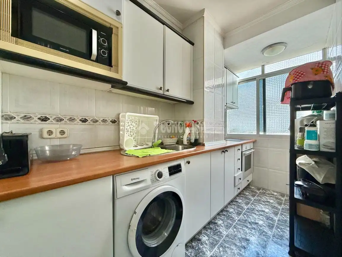 Cocina de Piso en venta en Alcalá de Henares con Calefacción y Terraza