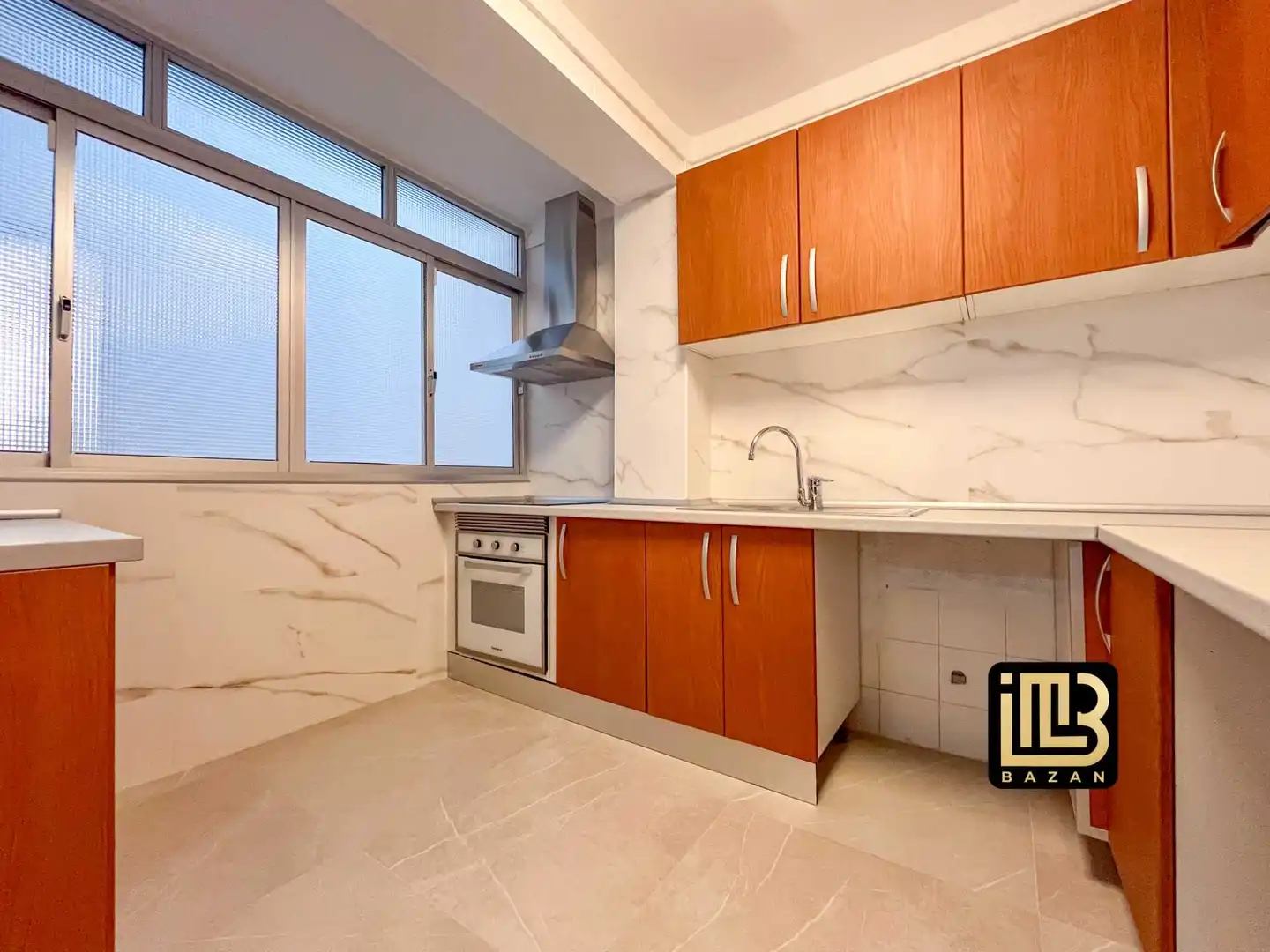 Flat with lift to rent in Calle Barón de les, imagen 4