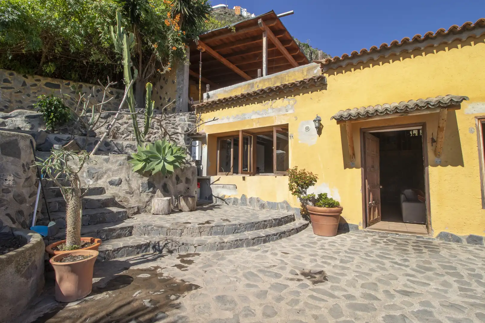 Exterior view of Country homes for sale in Los Realejos  with Private garden, Terrace and Storage room