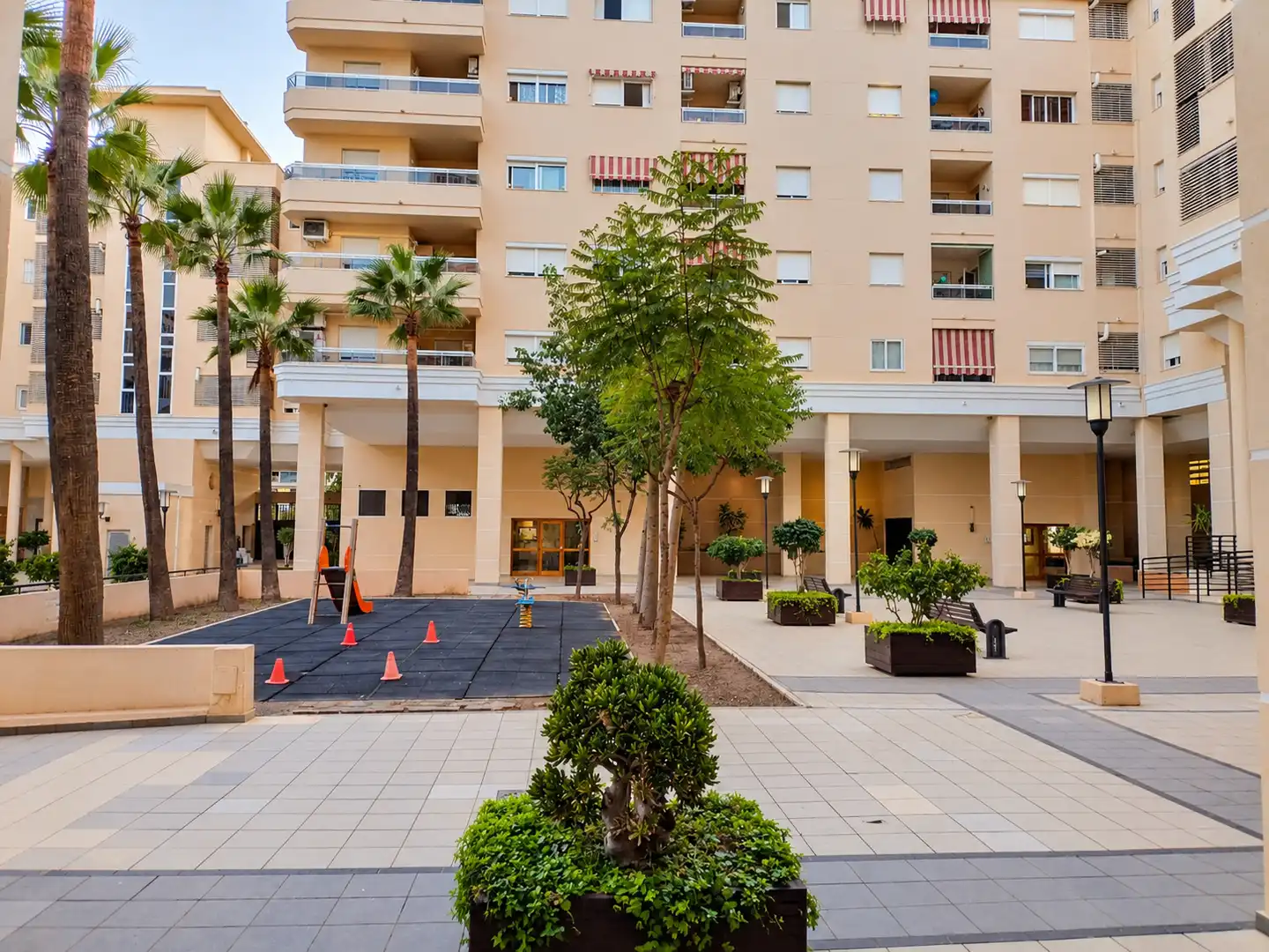 Flat with pool for sale in Calle Mesonero Romanos, imagen 25