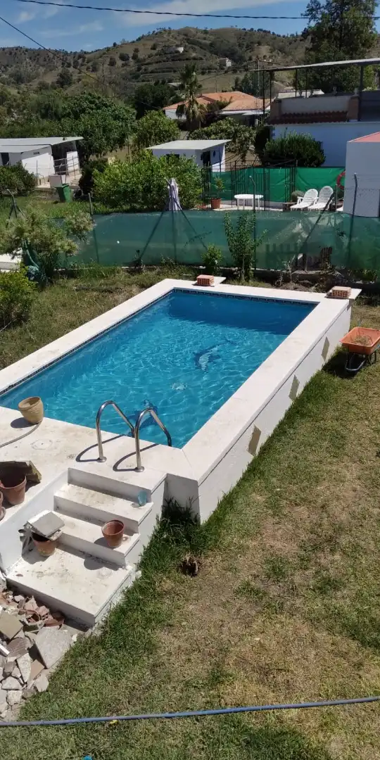 Schwimmbecken von Country house zum Verkauf in Coín mit Privatgarten, Terrasse und Schwimmbad