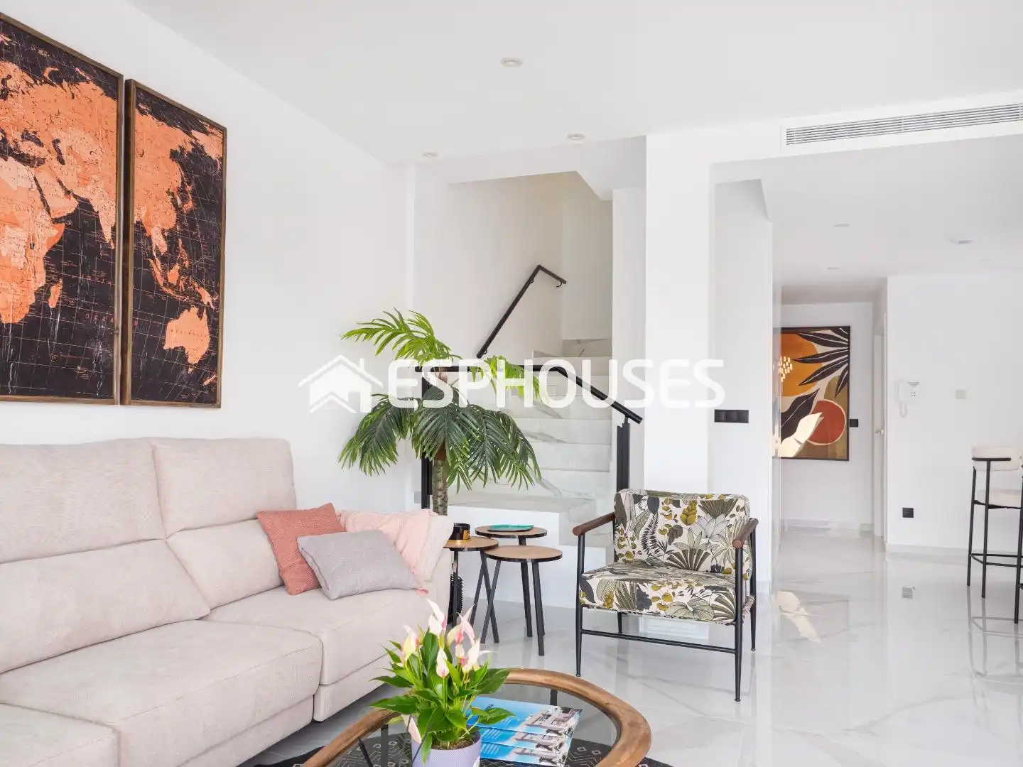 Sala de estar de Casa adosada en venta en San Pedro del Pinatar con Aire acondicionado, Terraza y Piscina