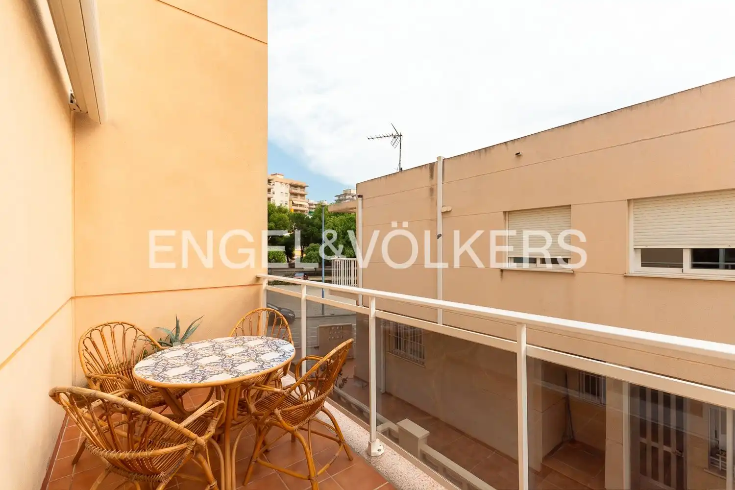 Terrassa de Casa adosada en venda en Miramar amb Aire condicionat, Calefacció i Terrassa