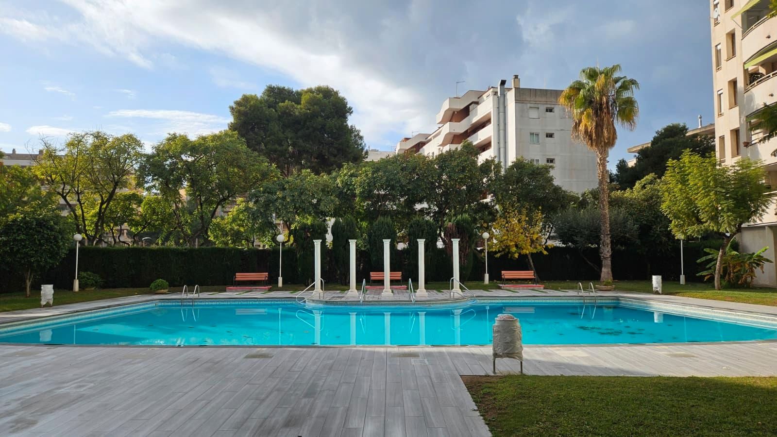 Piscina de Piso en venta en Salou con Aire acondicionado, Jardín privado y Parquet