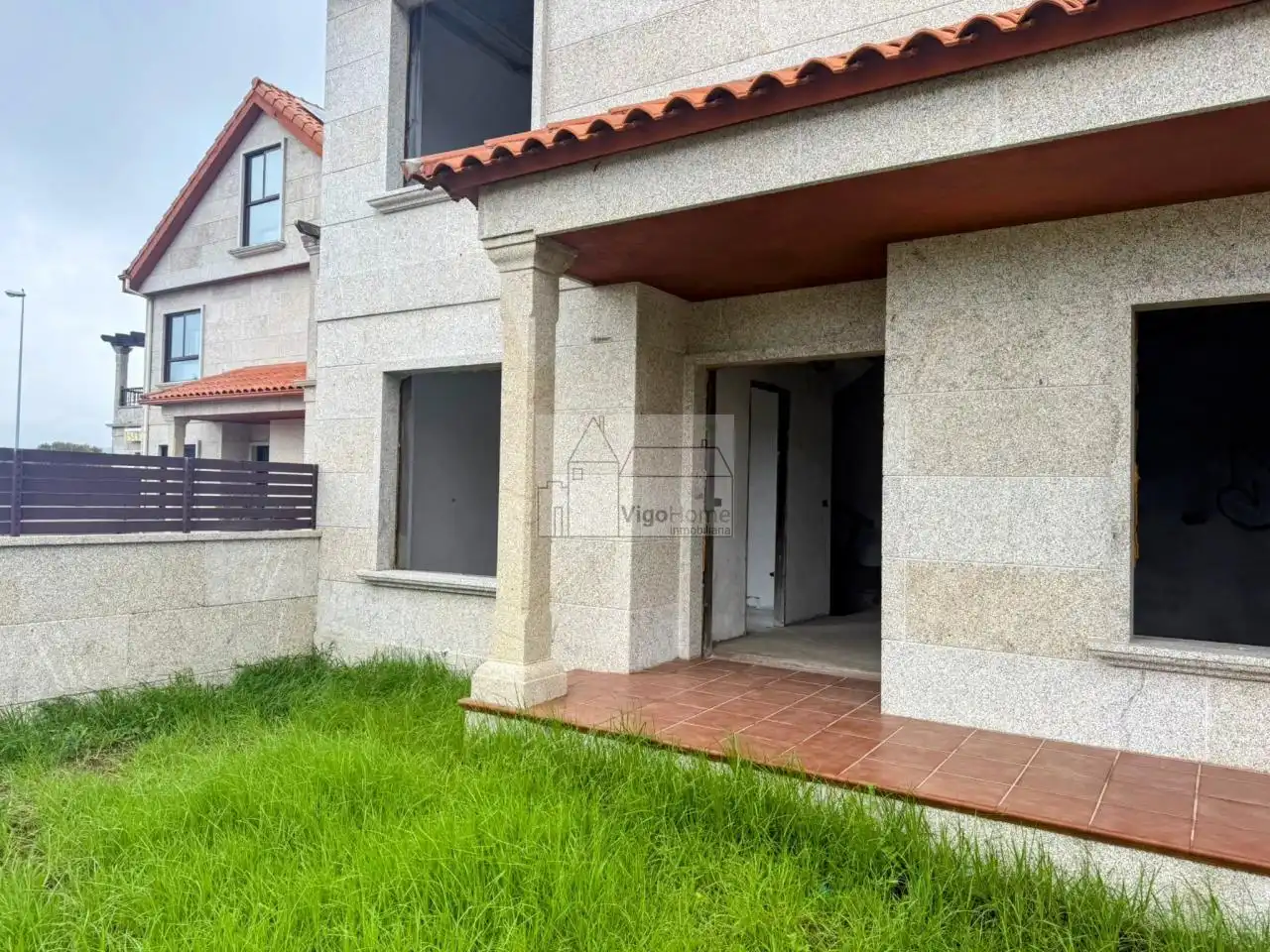 Vista exterior de Casa o xalet en venda en Baiona amb Calefacció, Jardí privat i Terrassa