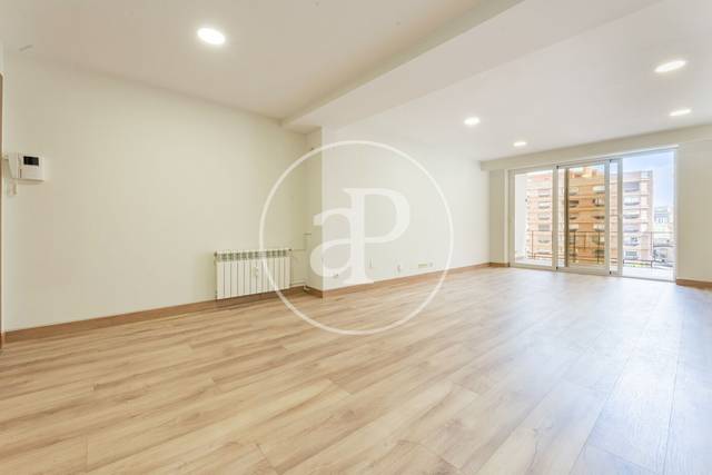 Piso en Venta en Calle de Zurbano en Almagro