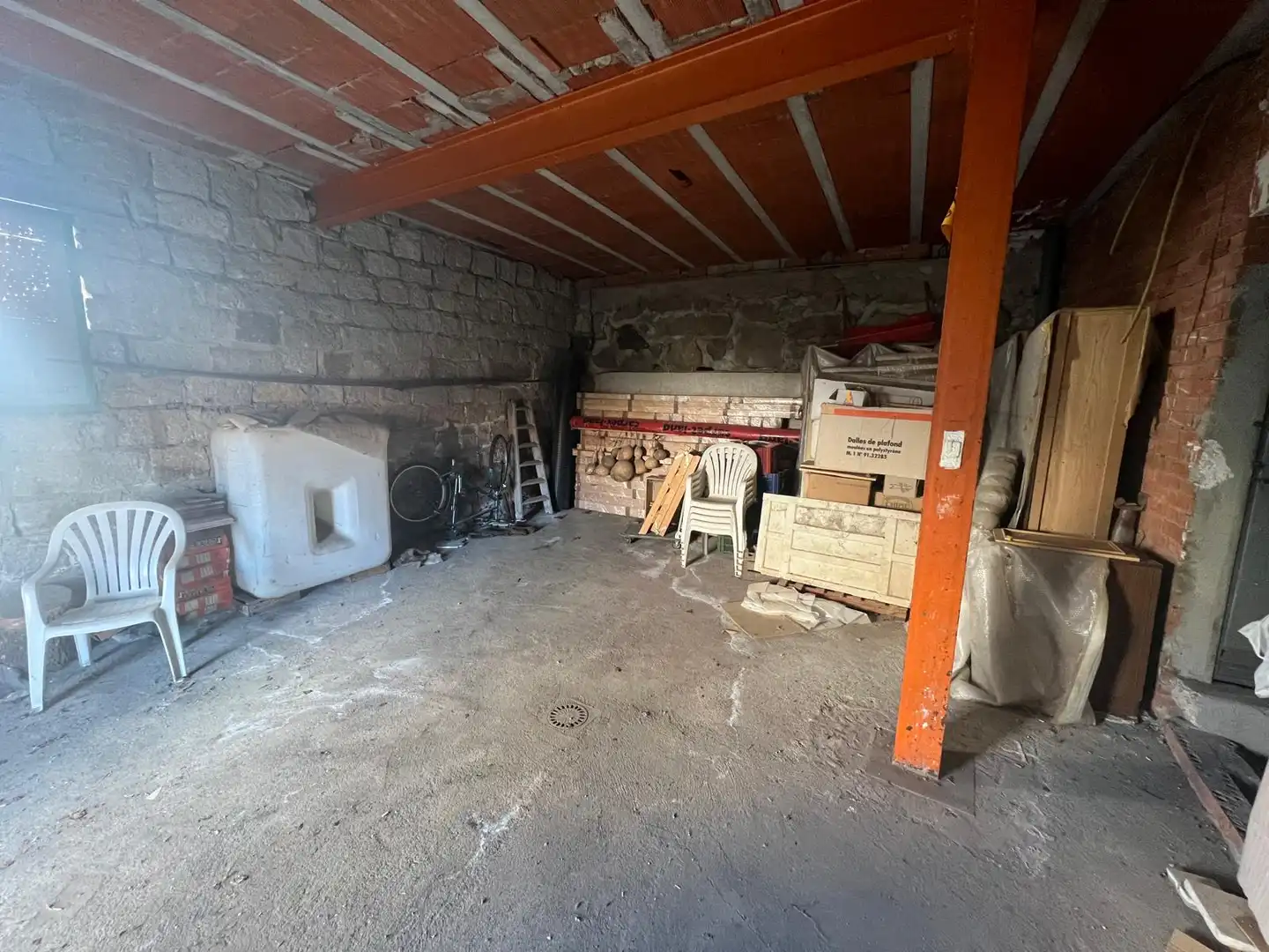 Casa adosada en venta en Burgohondo con Terraza