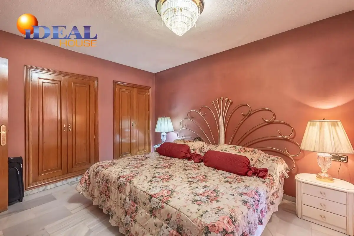 Flat for sale in San Matías - Realejo