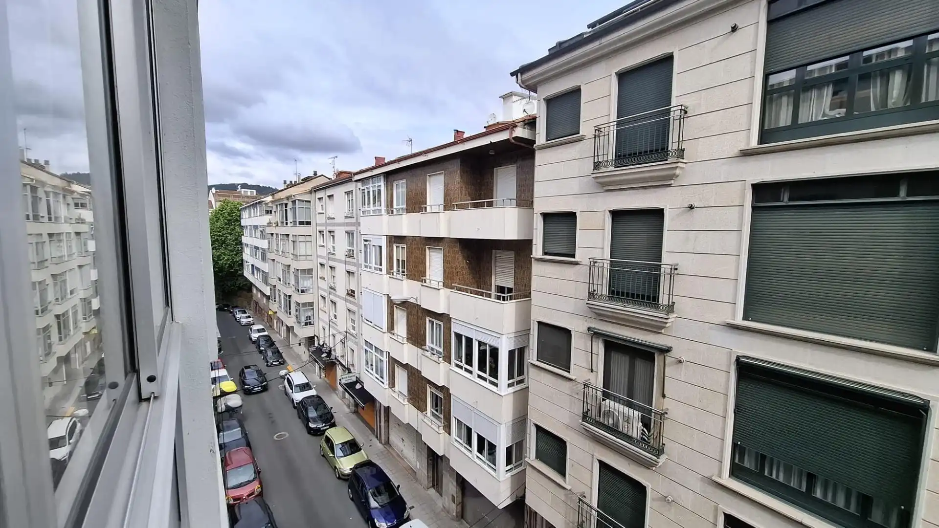 Exterior view of Flat for sale in Ourense Capital   with Parquet flooring, Storage room and Balcony
