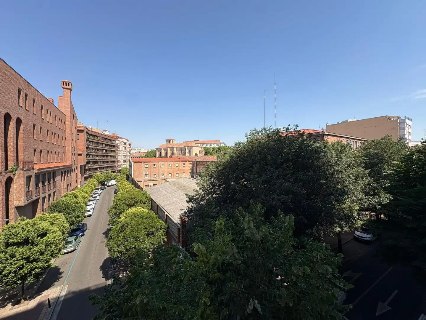 Vista exterior de Pis en venda en Valladolid amb Calefacció