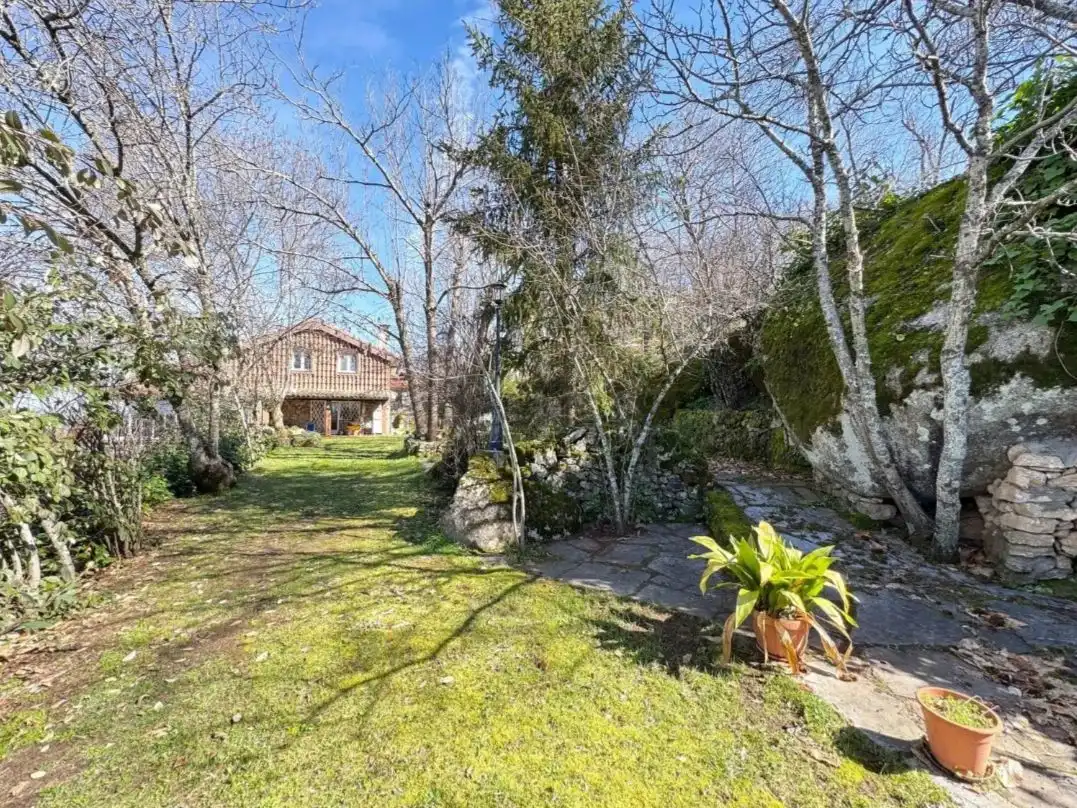 Jardín de Finca rústica en venta en Béjar con Calefacción, Jardín privado y Parquet