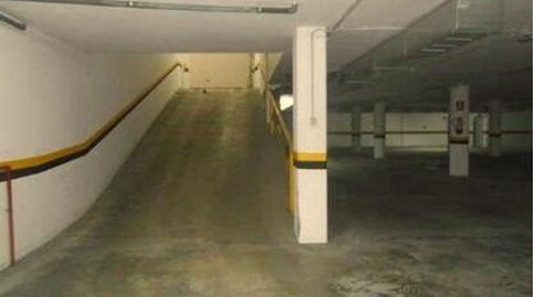 Several parking spaces on windward, imatge 2