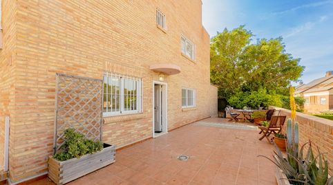 Foto 3 de Casa adosada en venta en Calle Cedro, Mas Camarena, Bétera