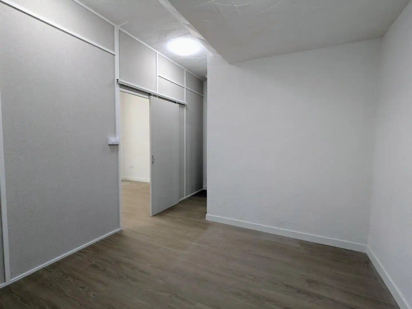 Commercial properties for rent in Valencia  with Air Conditioner