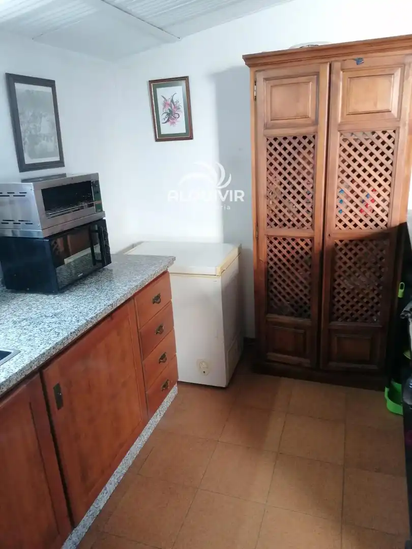 Cuina de Casa o xalet en venda en Almonte amb Aire condicionat, Traster i Piscina