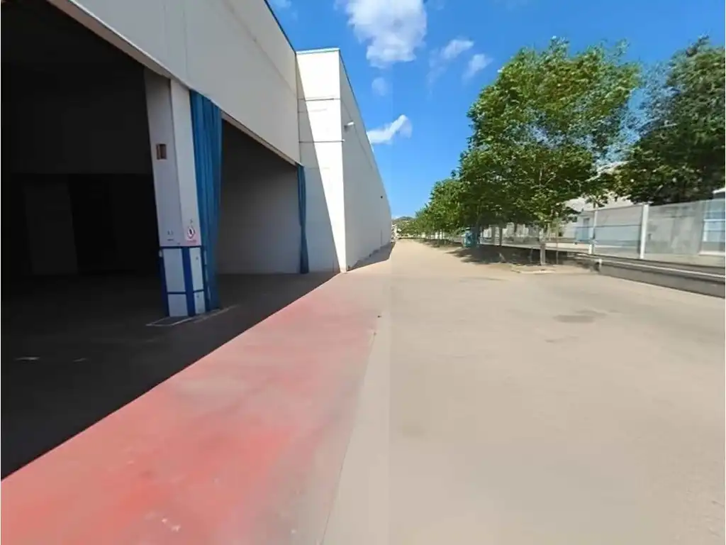 Nau industrial de lloguer a Carrer Forja, L'Arboç