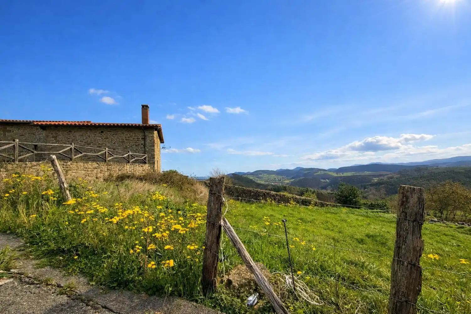 Vista exterior de Casa o xalet en venda en Meruelo
