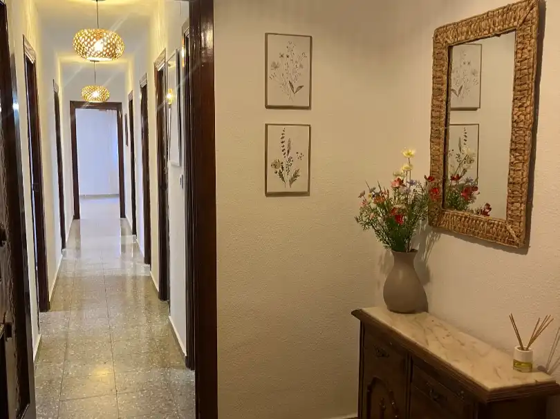 Wohnung zur Miete in Dénia mit Terrasse, Möbliert und Ofen