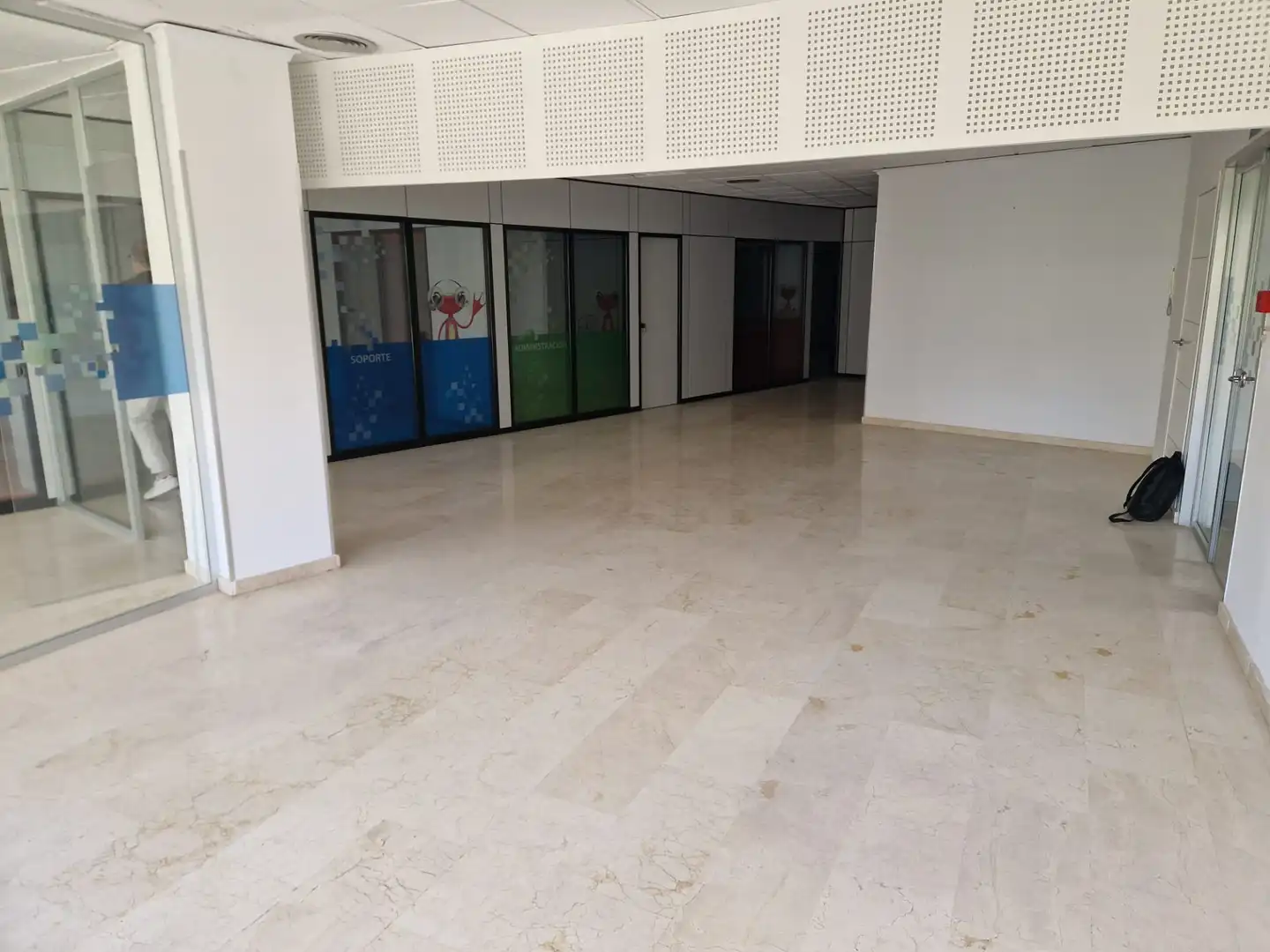 Bureau avec ascenseur à louer à Plaza Altozano 4, imagen 14