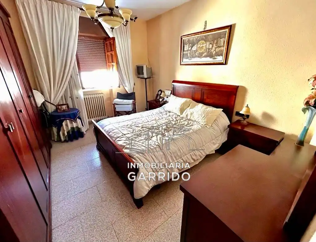 Garden of Houses for sale in Úbeda  with Air Conditioner, Heating and Terrace
