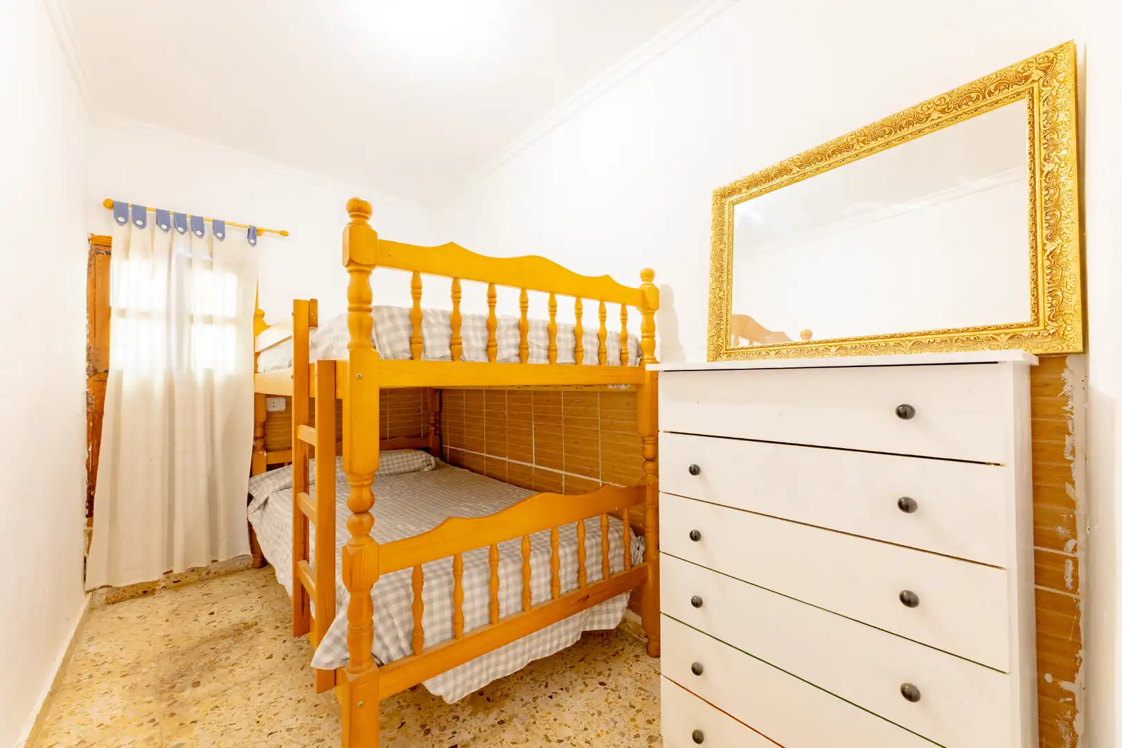 Schlafzimmer von Einfamilien-Reihenhaus zum Verkauf in Alcalalí mit Klimaanlage