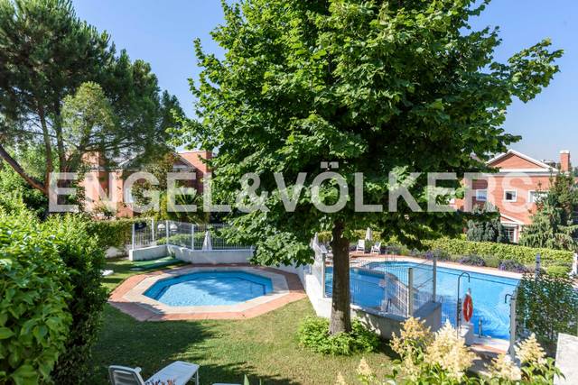 Casa-chalet en Venta en Conde Orgaz - Piovera