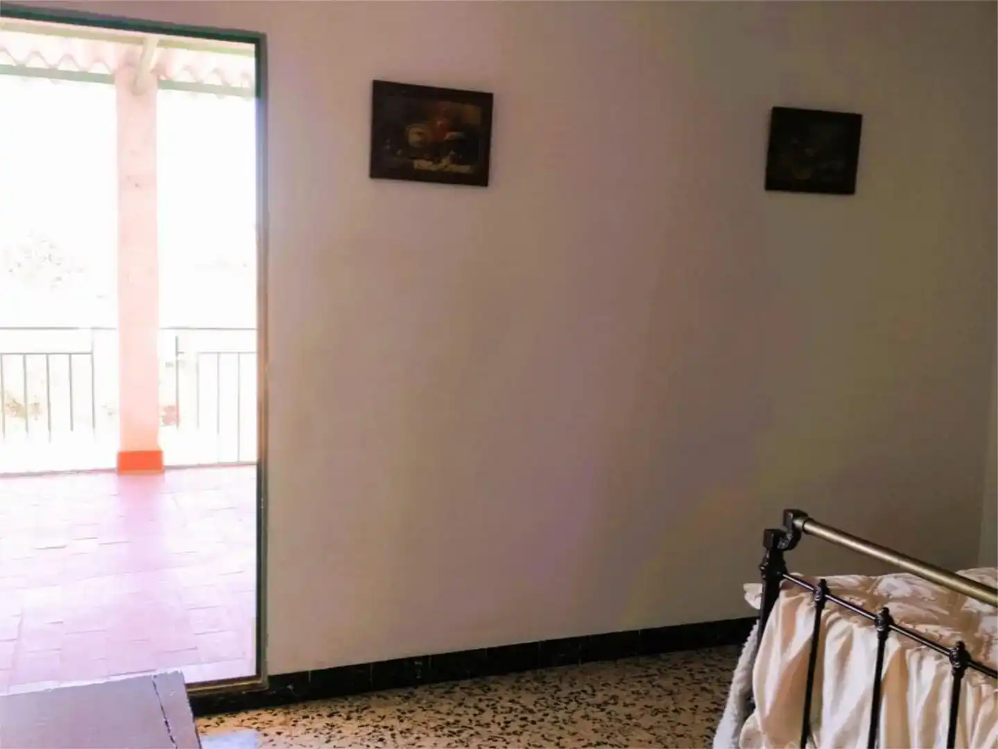 Casa adosada en venda en Cazalilla amb Balcó