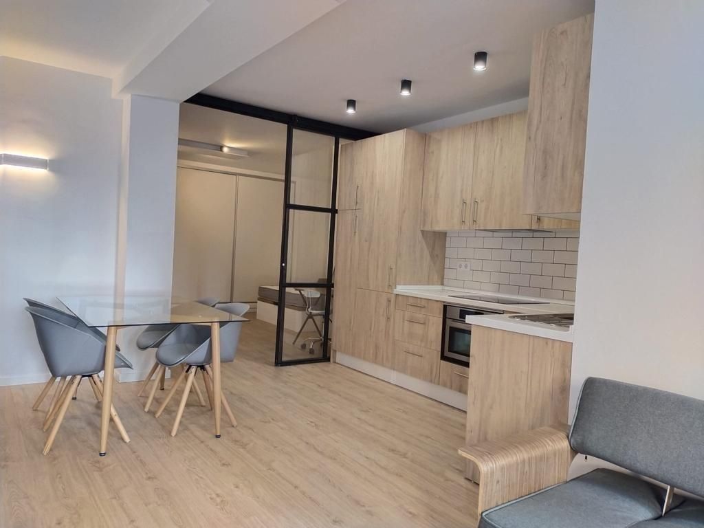 Loft to rent in Calle MIGUEL UNAMUNO, Urbadiez - Entrepuentes