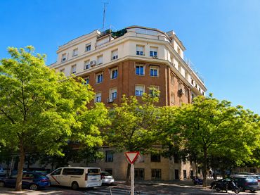 Wohnung mit Aufzug zum Verkauf in Calle Andrés Torrejón