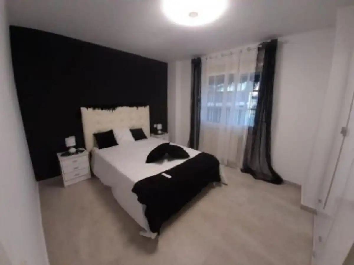 Dormitori de Casa o xalet de lloguer en L'Eliana amb Aire condicionat, Jardí privat i Terrassa