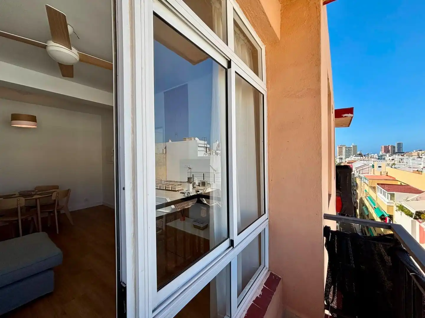 Terraza de Piso de alquiler en Santa Cruz de Tenerife con Parquet, Terraza y Amueblado