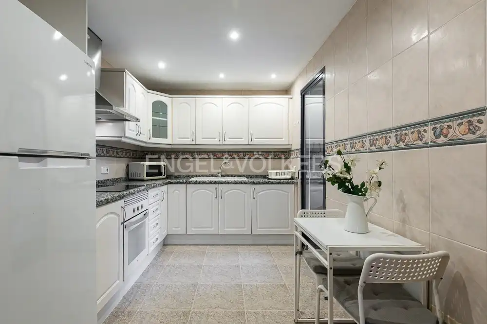 Cocina de Apartamento en venta en Xeraco con Aire acondicionado, Calefacción y Jardín privado